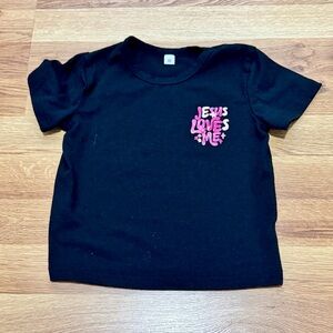 Kids Black Tee with Pink "Jesus Loves Me" Graphic, Size 90 (2T)